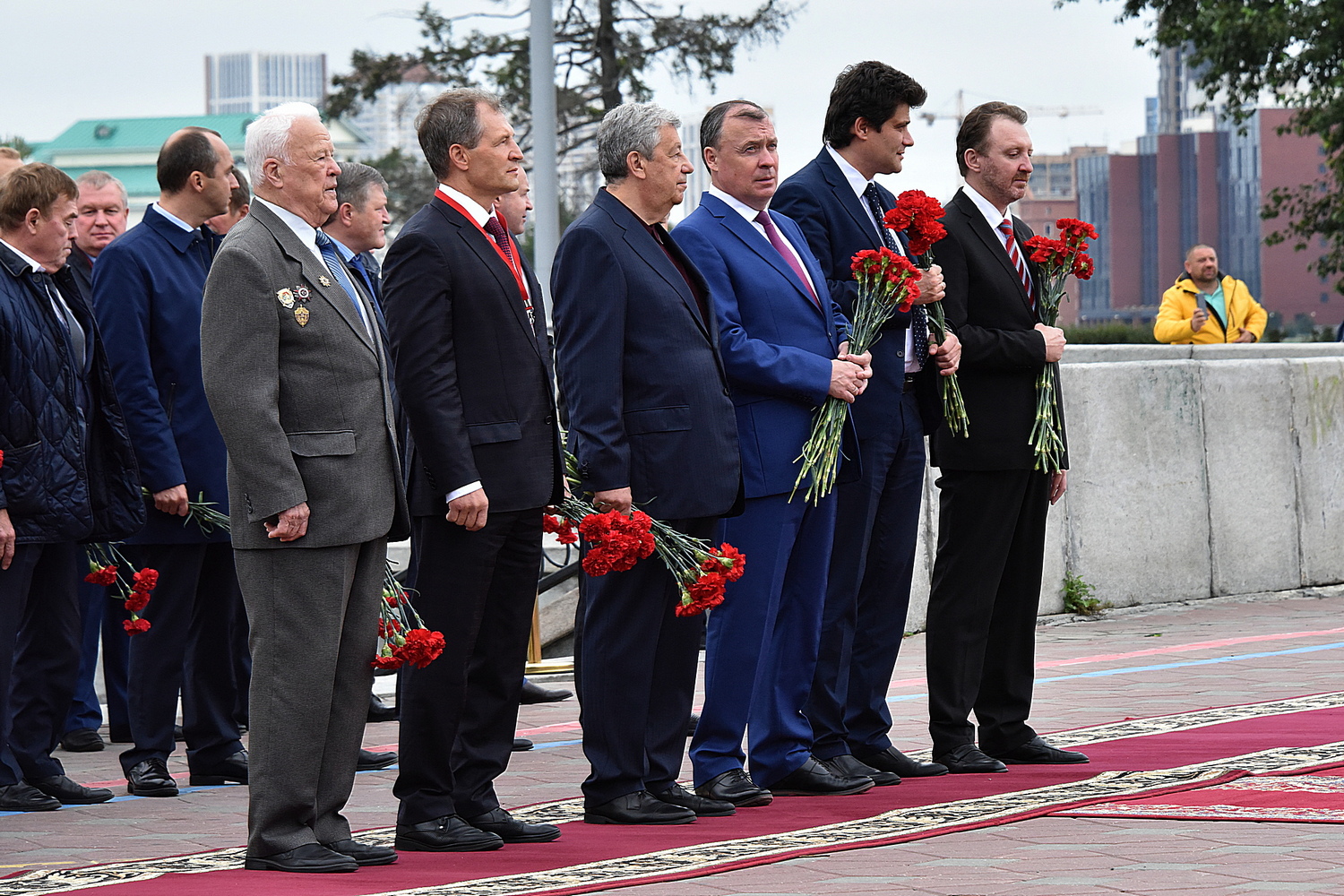 Фоторепортаж: Сегодня Екатеринбург отмечает 297-й день рождения. Без  гуляний и алкоголя - «Уральский рабочий»